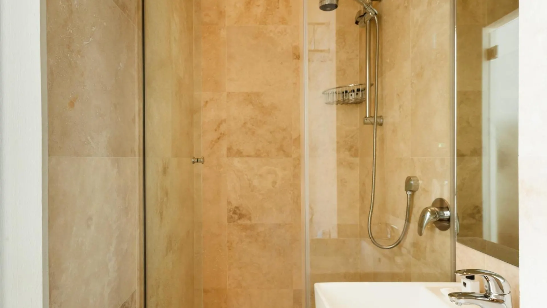 Luxe Penthouse With Private Rooftop Pool, Deck & Panoramic Views Kapstadt Apartment